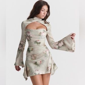 HOUSEOFCB BNWT Toira Dress in Vintage Floral size M